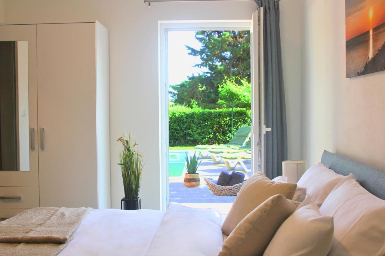 Villa Fjaka Umag Exteriör bild
